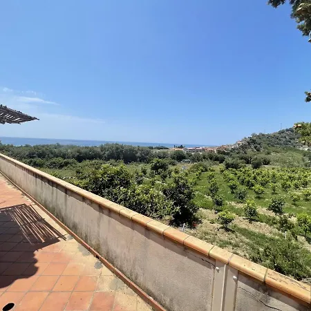 Tenuta Baronale Jo - Sant'elia 1 * Palizzi Marina