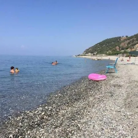 Tenuta Baronale Jo - Sant'elia 1 شقة Palizzi Marina